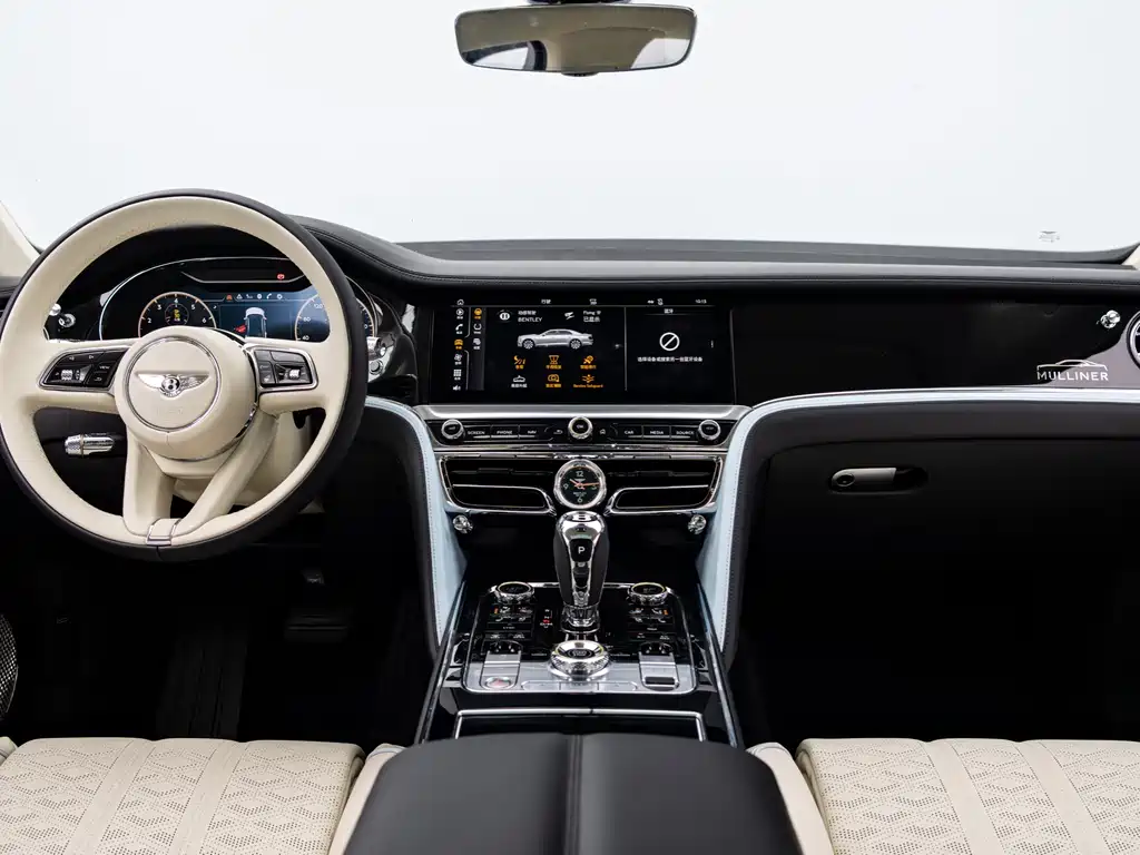 Bentley Flying Spur 2024 — фото 7