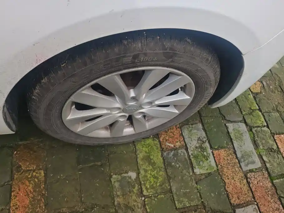 Kia K3 2014