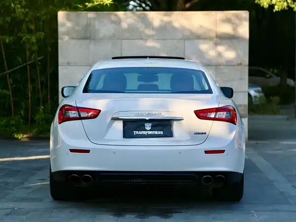 Maserati Ghibli 2015