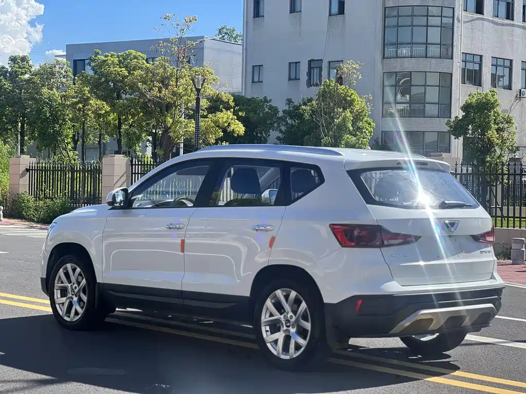 Jetta VS5 2022