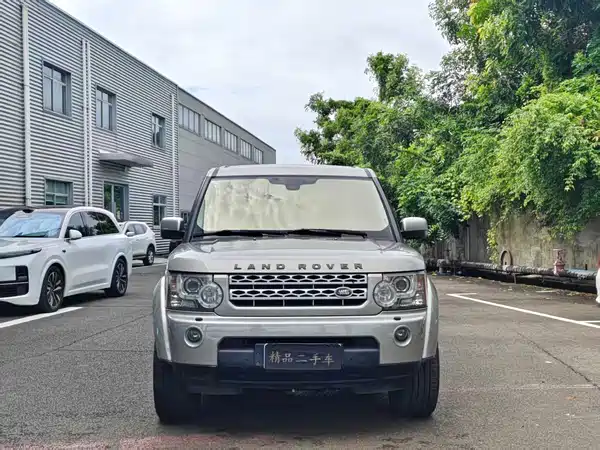 Land Rover Discovery 2012