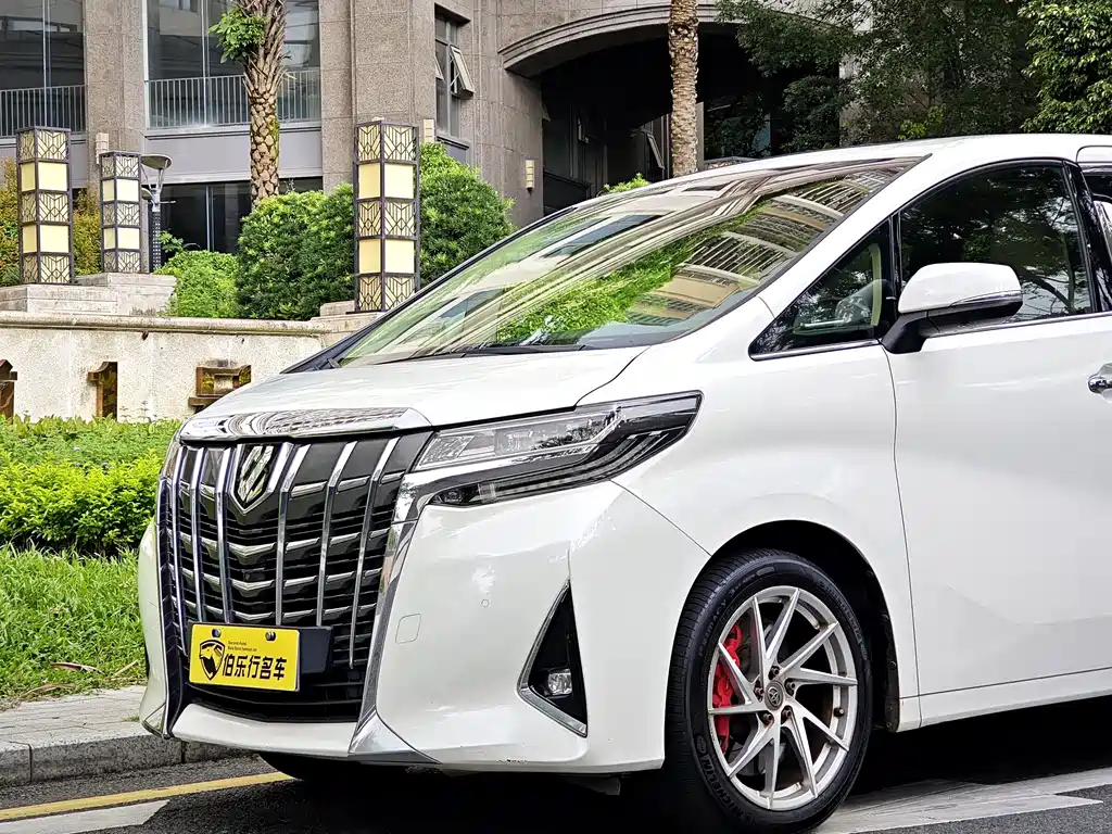 Toyota Alphard 2019