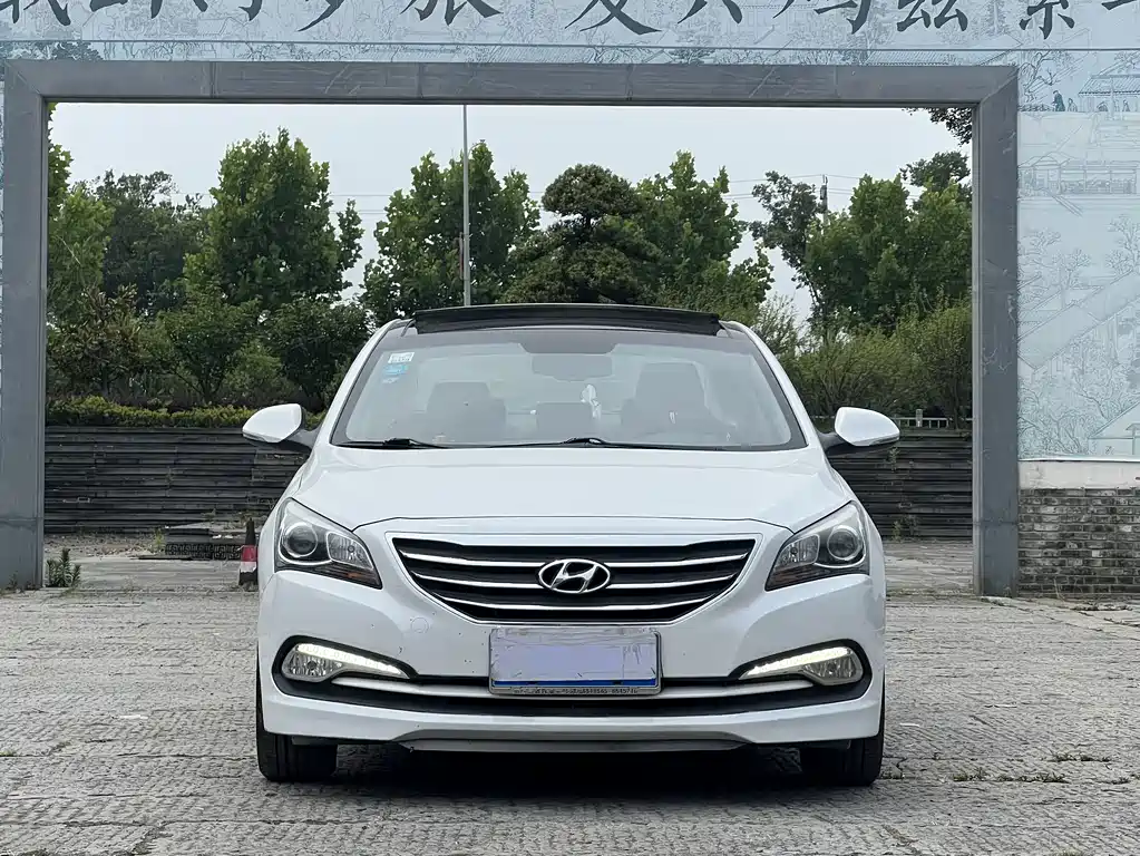 Hyundai Mistra 2014 — фото 2