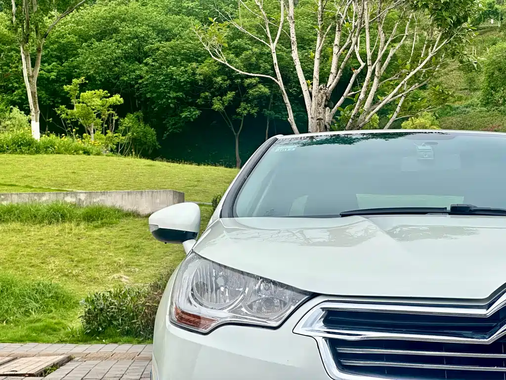 Citroen C4L 2015 — фото 11