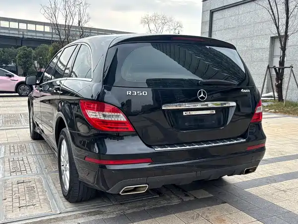 Mercedes-Benz R-Class 2011