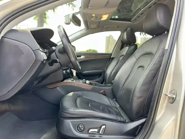 Audi A4L 2016