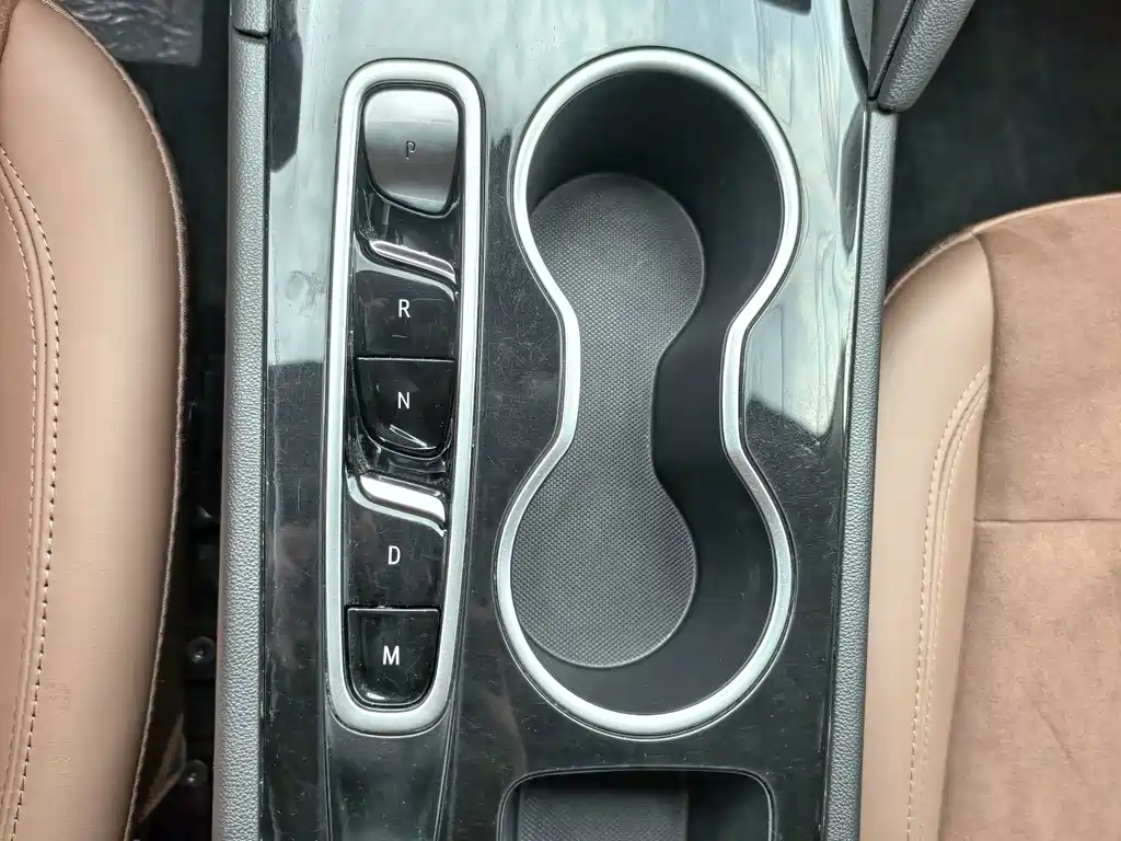 Buick Regal 2022 — фото 13