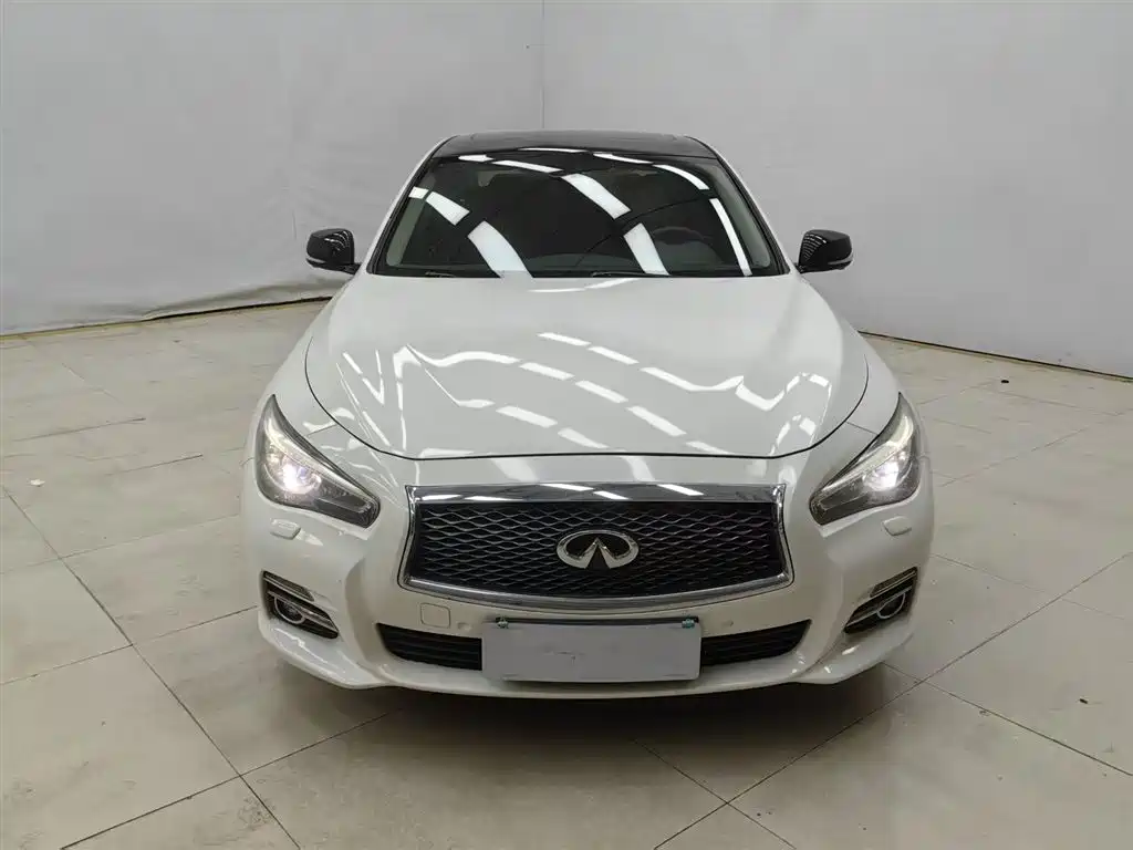 Infiniti Q50L 2017 — фото 4