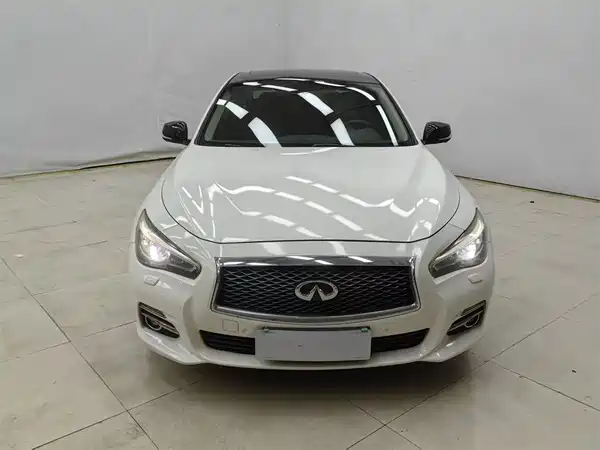 Infiniti Q50L 2016