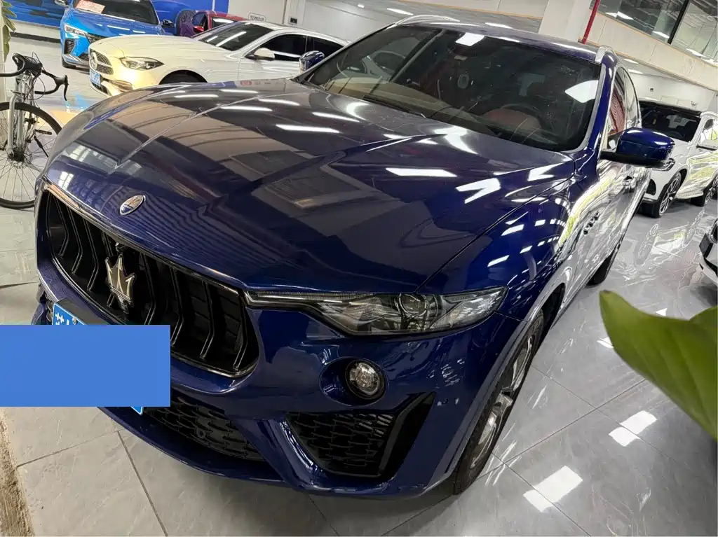 Maserati Levante 2018 — фото 1