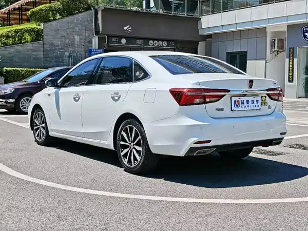Roewe i6 Classic 2018
