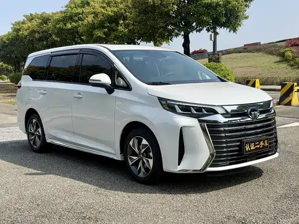 GAC Trumpchi M6 2025
