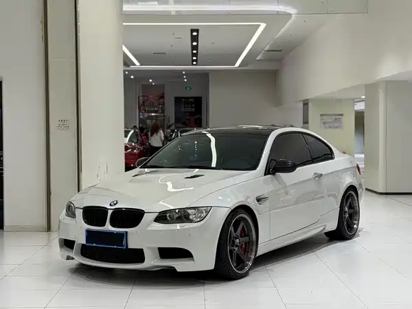 BMW M3 2012