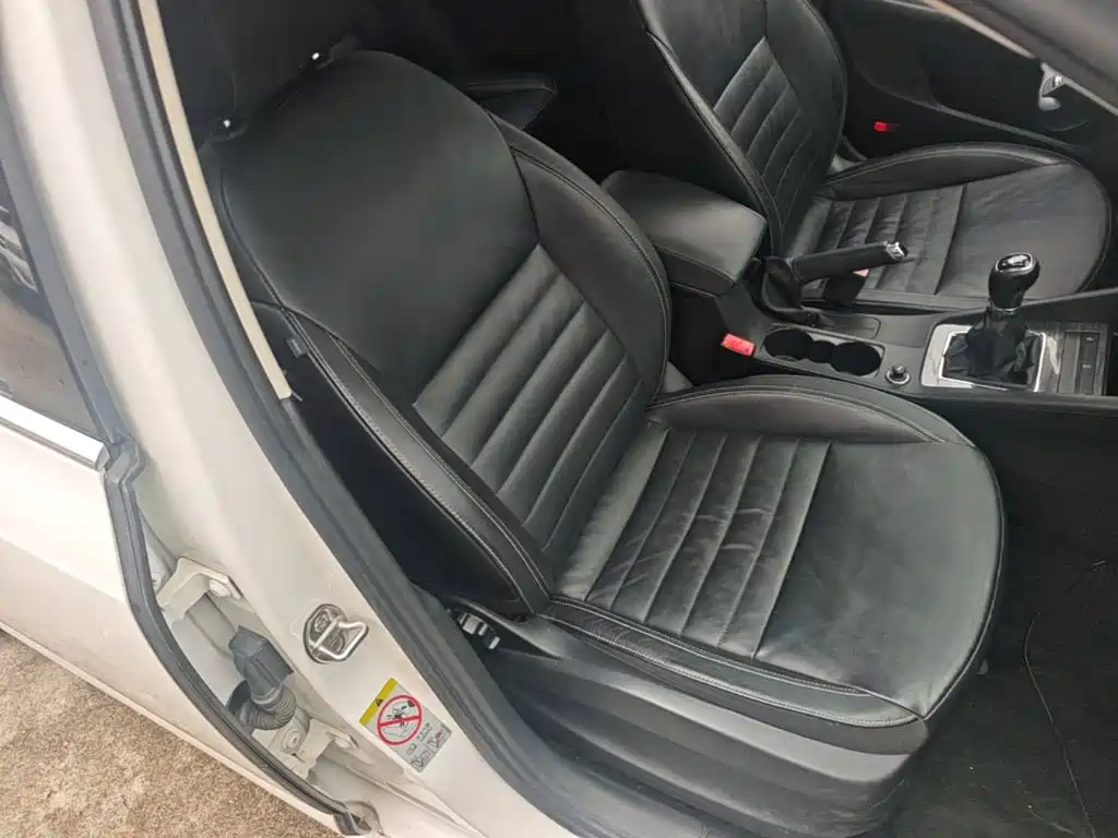 Skoda Octavia 2016 — фото 25