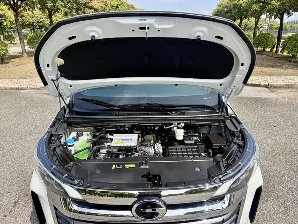 GAC Trumpchi M6 2025