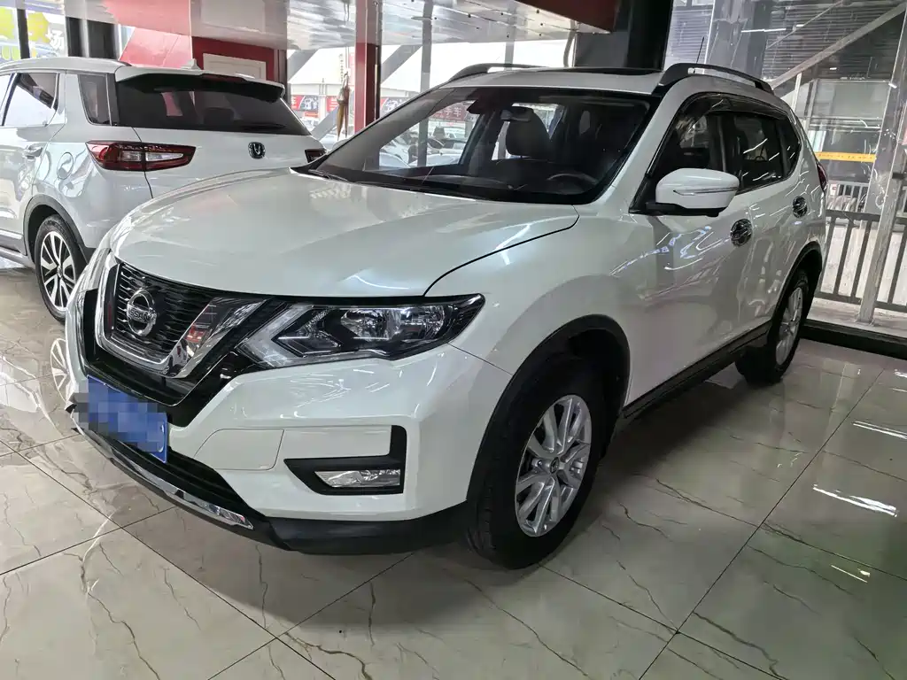Nissan X-Trail 2019 — фото 1