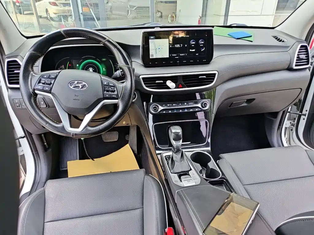Hyundai Tucson 2019 — фото 10