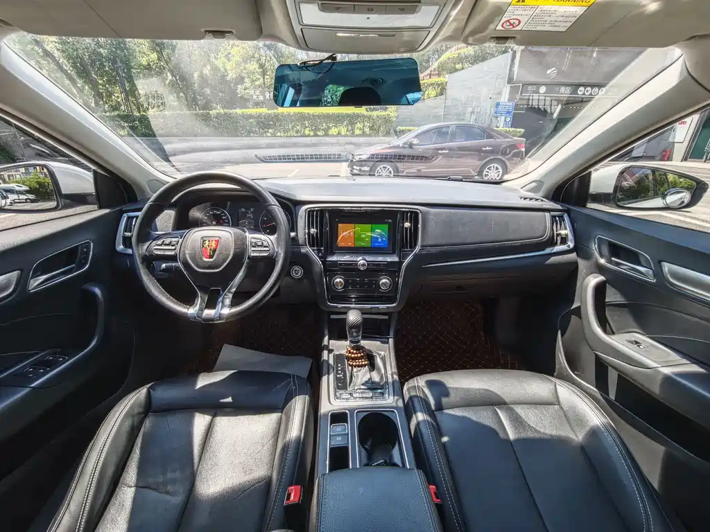 Roewe i6 Classic 2018 — фото 15