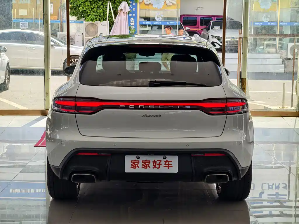 Porsche Macan 2022 — фото 20