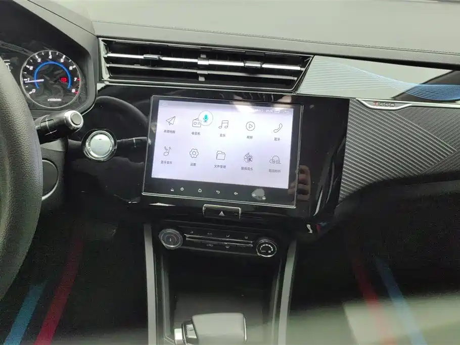Chery Tiggo 3x 2025 — фото 13