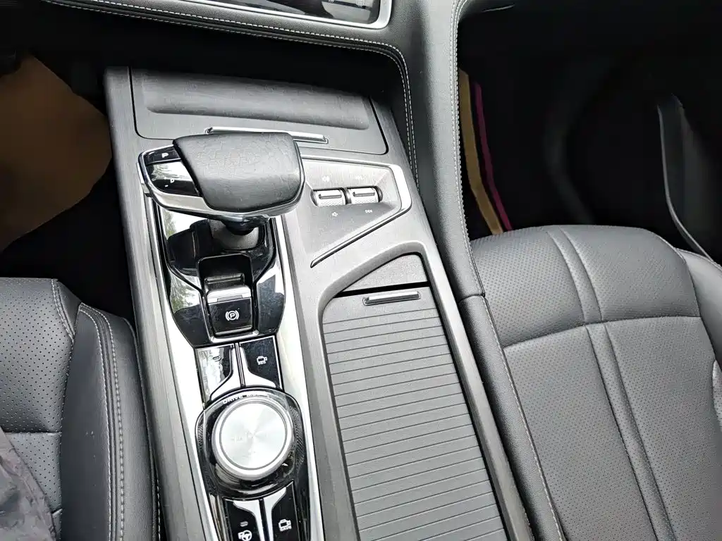 Changan CS75 PLUS 2021 — фото 10