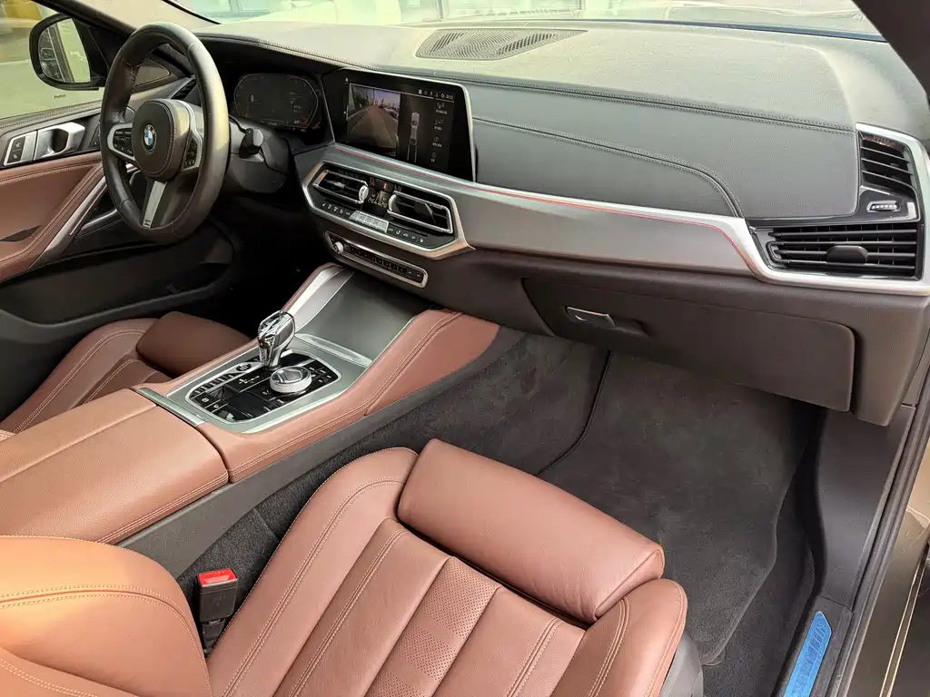 BMW X6 2020 — фото 23