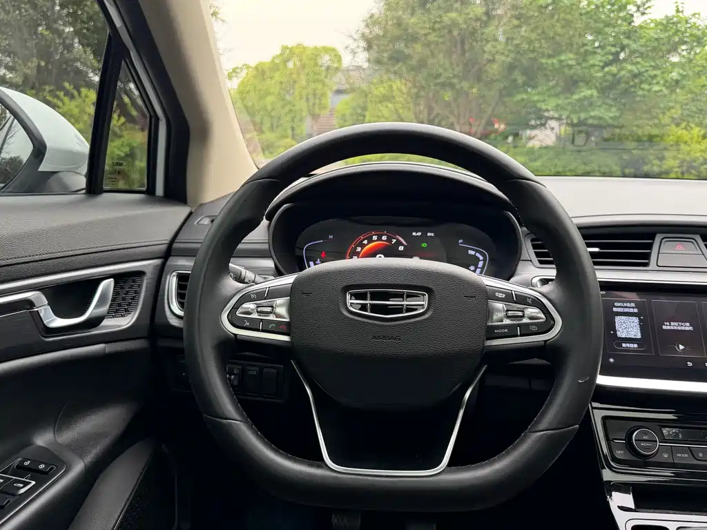 Geely Emgrand GS 2021 — фото 18