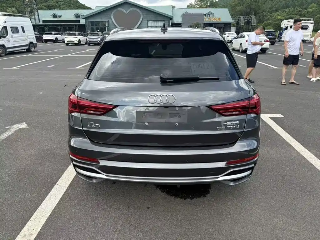 Audi Q3 2022