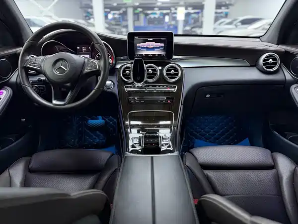 Mercedes-Benz GLC 2017