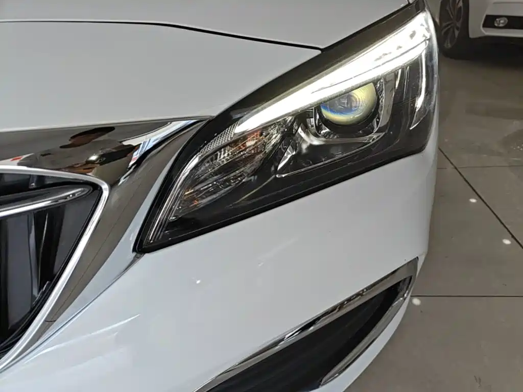 Buick Verano 2019 — фото 24