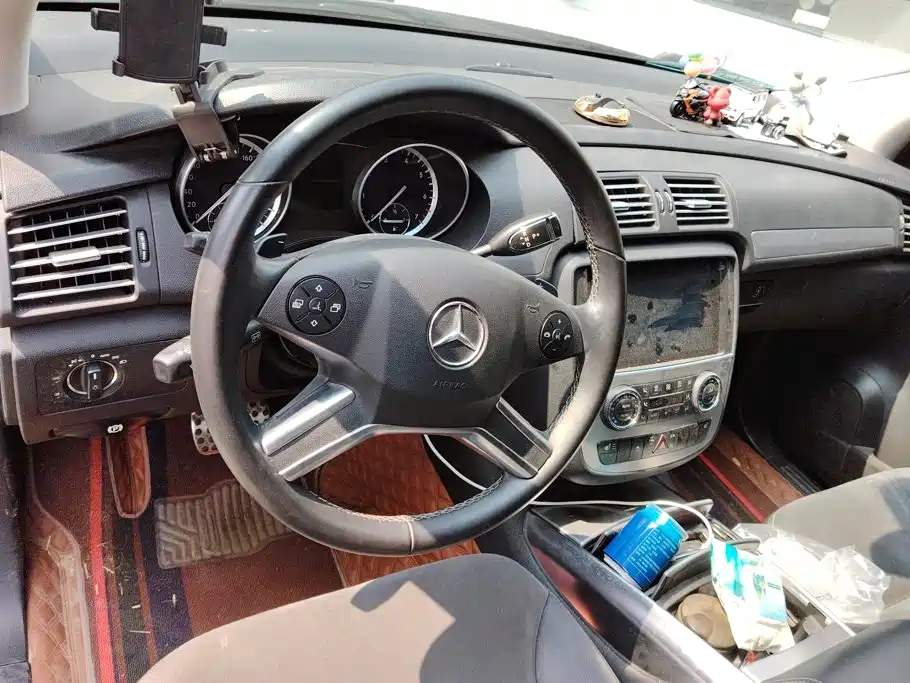 Mercedes-Benz R-Class 2016 — фото 12