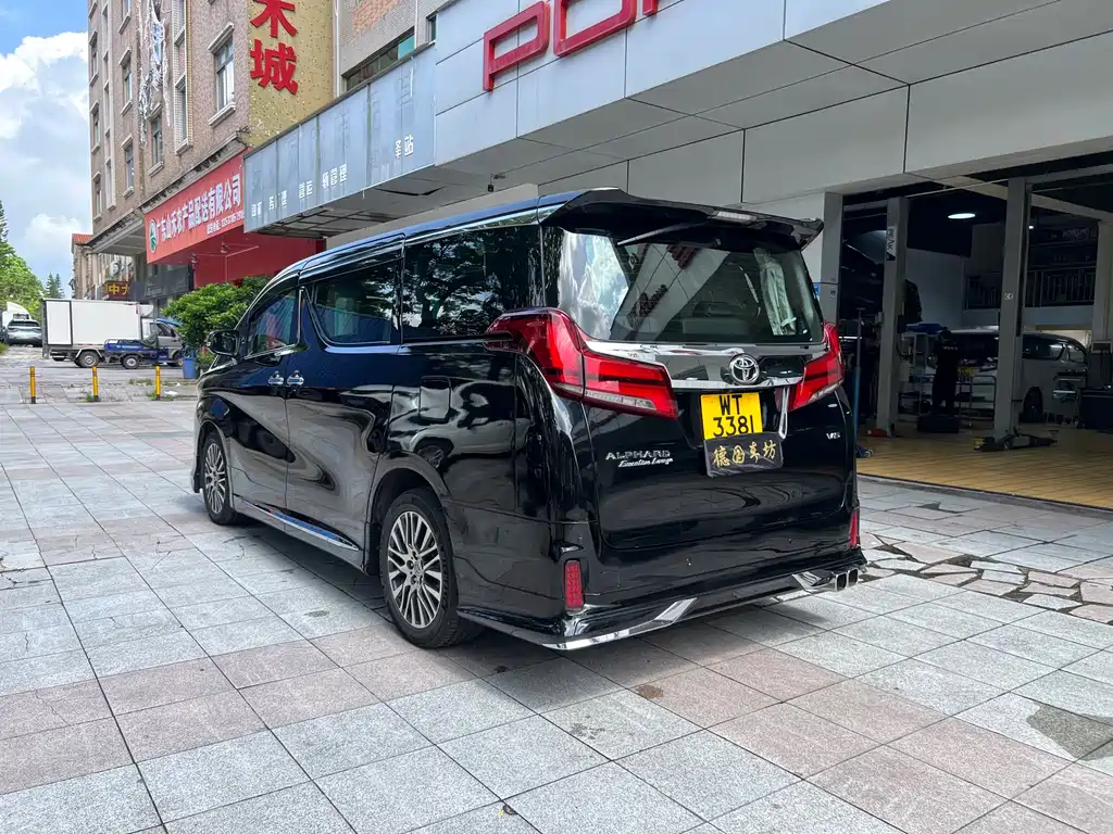 Toyota Alphard 2015 — фото 6
