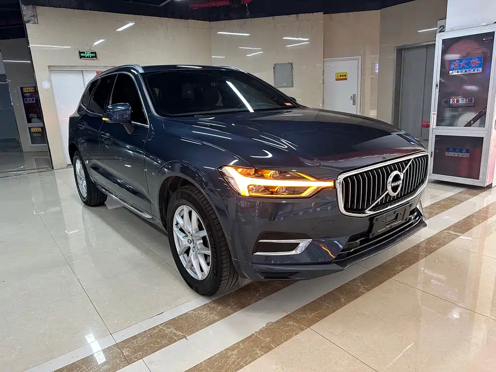 Volvo XC60 2020 — фото 3
