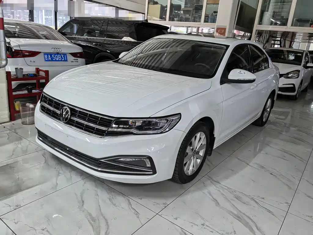 Volkswagen Bora 2022