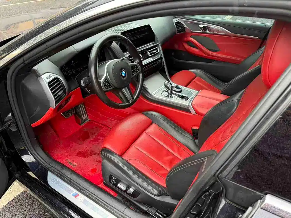 BMW 8 Series 2021 — фото 4
