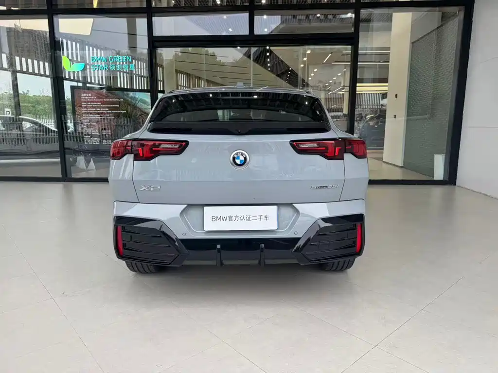 BMW X2 2025 — фото 8