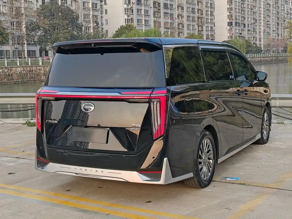 GAC Motor Trumpchi M8 2023 — фото 11