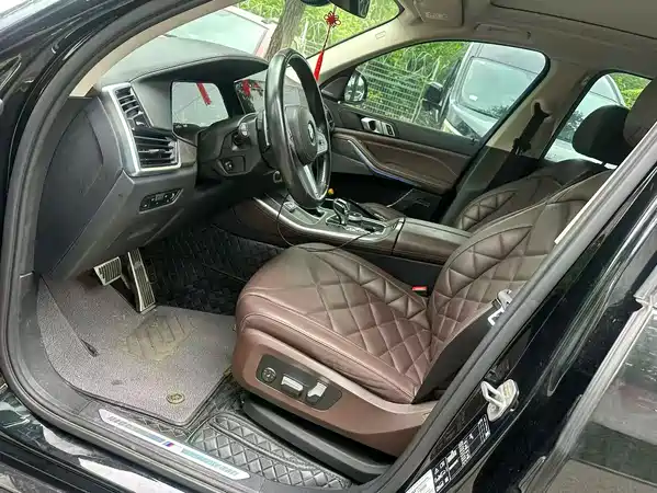 BMW X5 2023