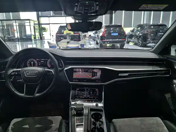 Audi A6L 2024