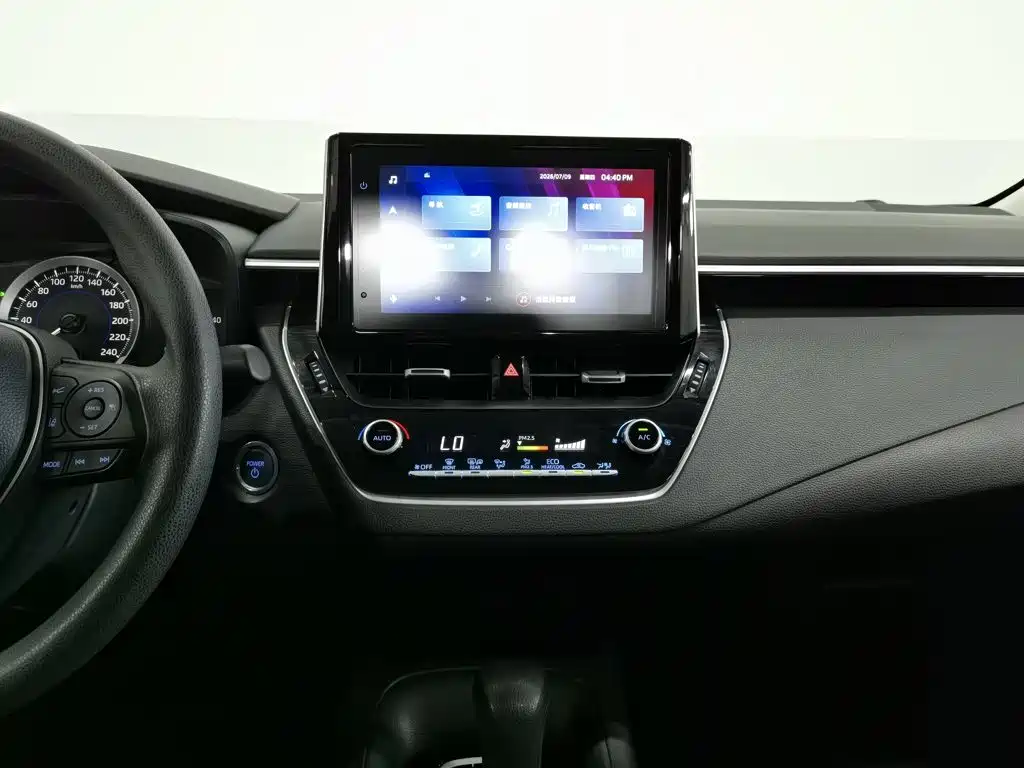 Toyota Corolla 2021 — фото 12