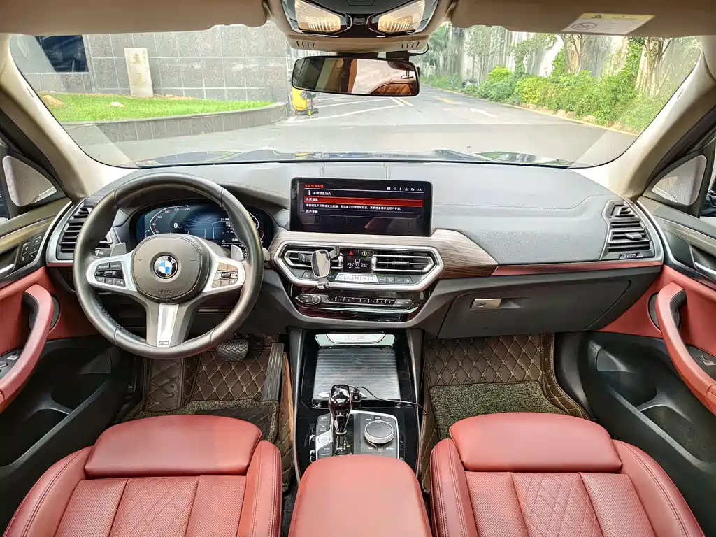 BMW X3 2022 — фото 9