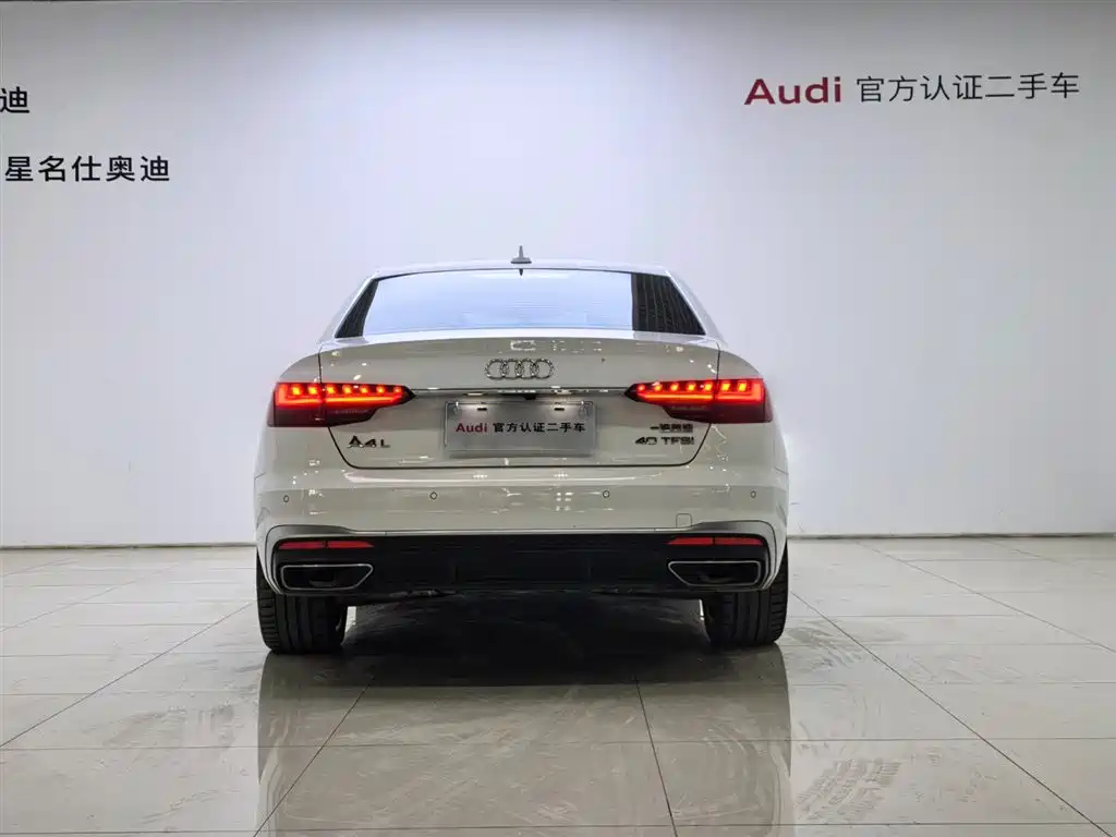 Audi A4L 2024 — фото 6