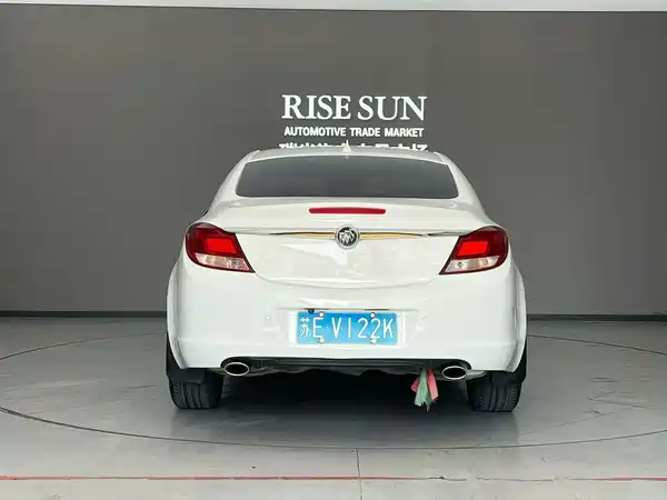 Buick Regal 2012