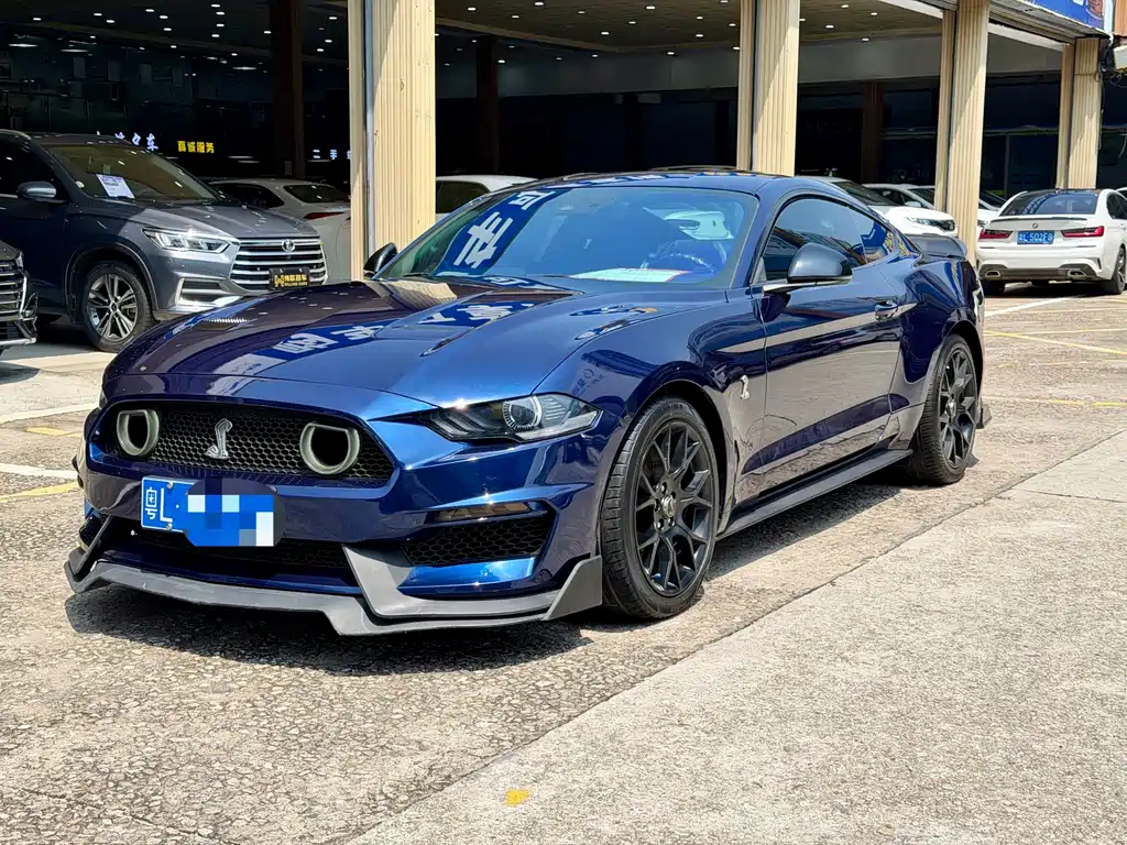 Ford Mustang 2019 — фото 1