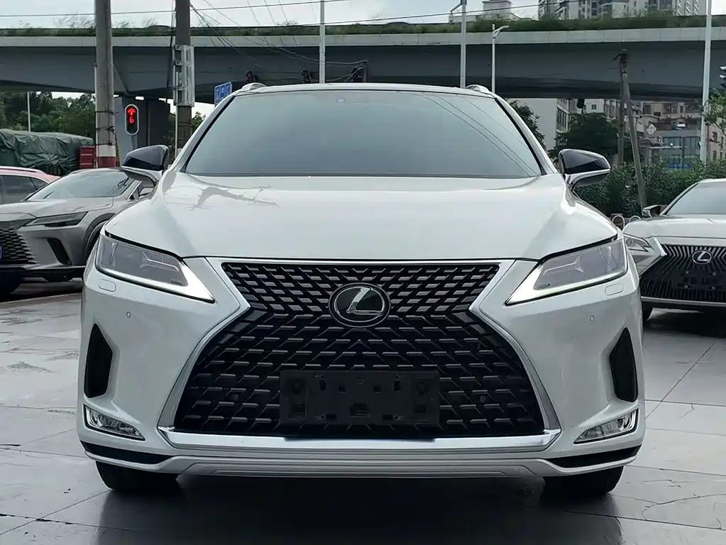 Lexus RX 2020