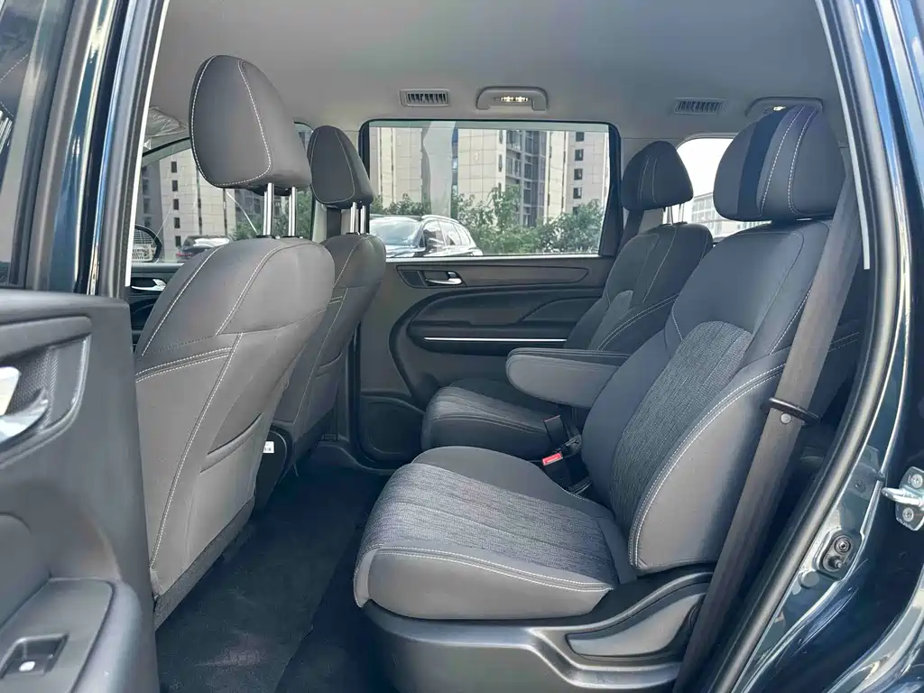 GAC Trumpchi M6 2022 — фото 16