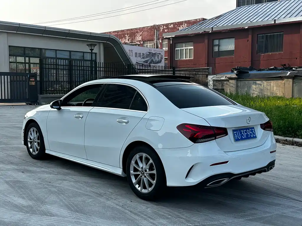 Mercedes-Benz A-Class 2021 — фото 7