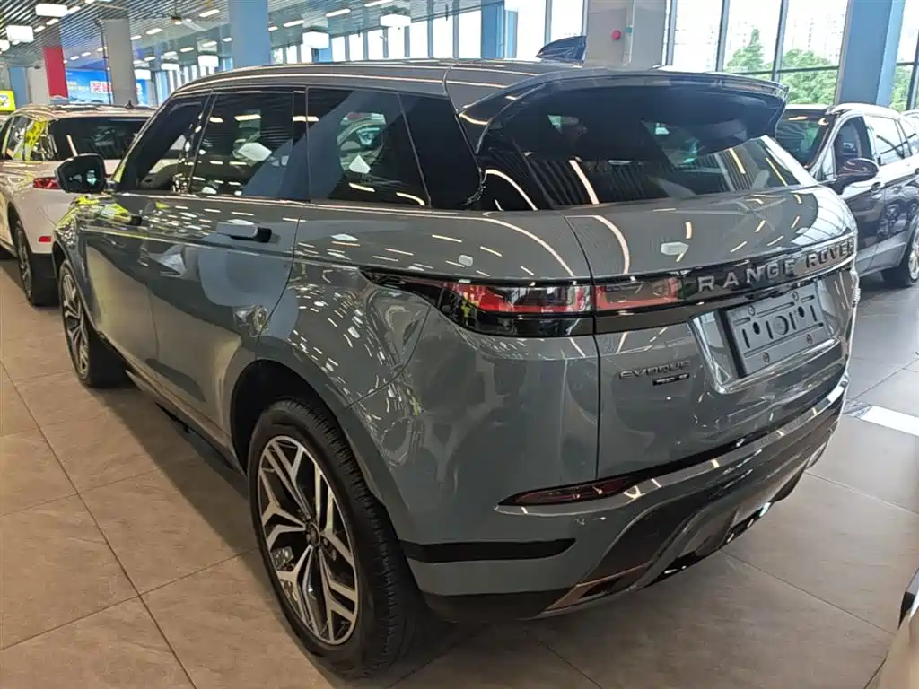 Land Rover Evoque 2021 — фото 5