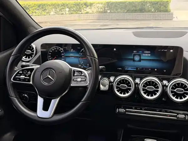 Mercedes-Benz B-Class 2020