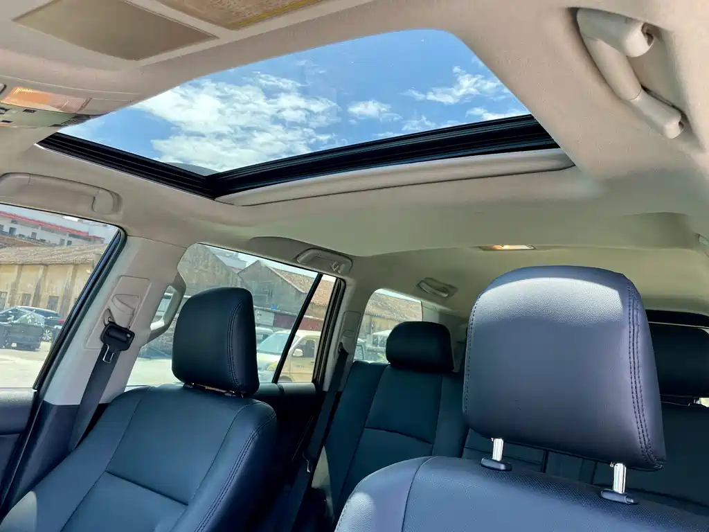 Toyota Prado 2019 — фото 10